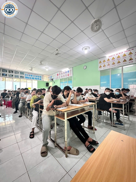 TRƯỜNG DẠY LÁI XE CỦ CHI